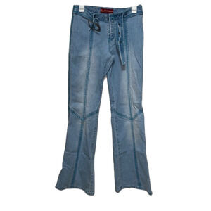 SIZE 28 medium wash flare telijeans with belt